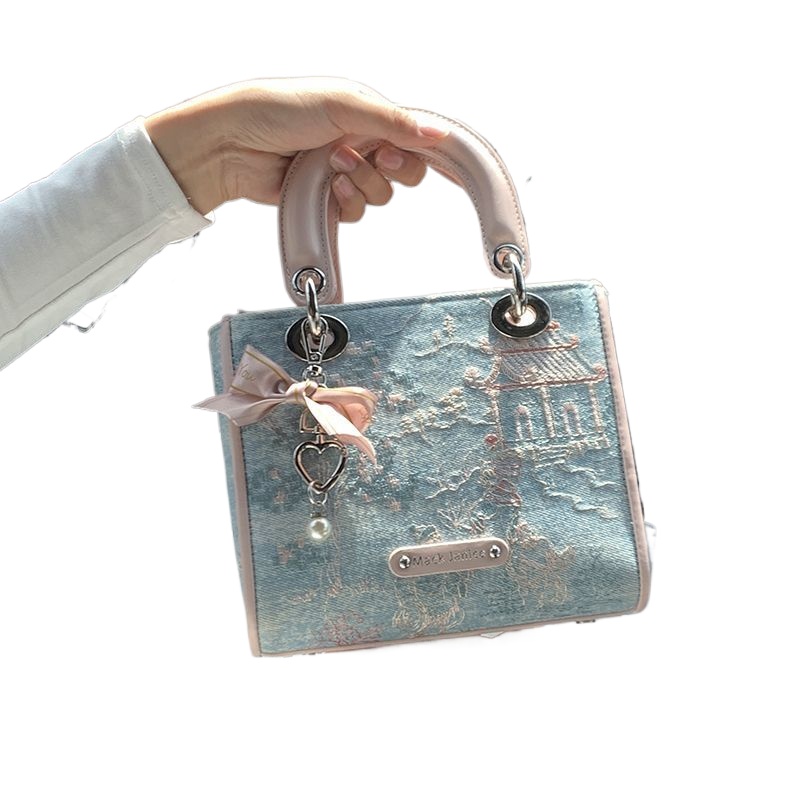 Luxury Bags Levels - High Value Light Luxury Contrasting Colors