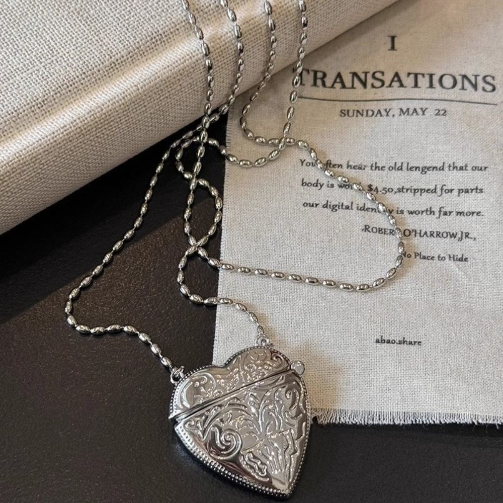 Openable Heart Locket Necklace - огляд і ціна Luxury Bags Photos