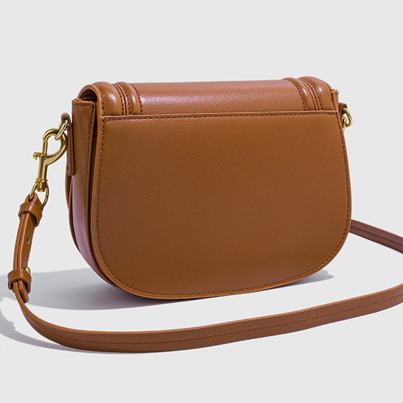 Minimalist Stitched Saddle Cro - огляд і ціна Luxury Bags Vegan Leather
