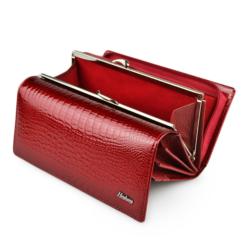 Women Luxury Designer Wallets  - огляд і ціна Luxury Bags Photos