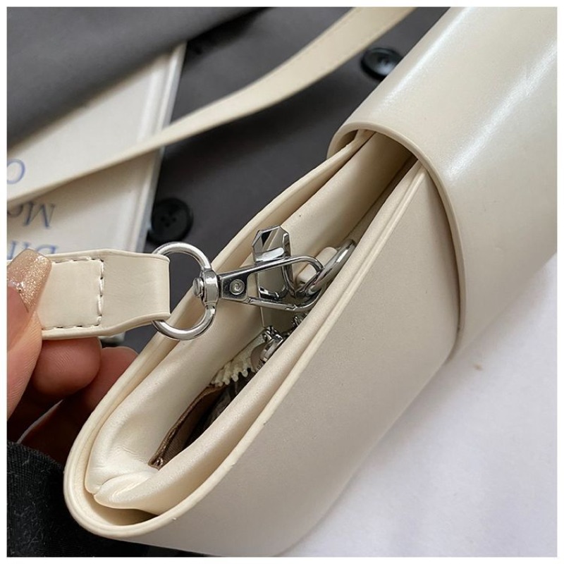 French Premium Underarm Bag Tr - огляд і ціна Luxury Bags Levels