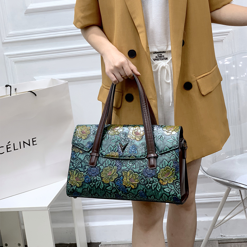 Vintage 3D Embossed Floral Han - огляд і ціна Luxury Bags Vegan Leather