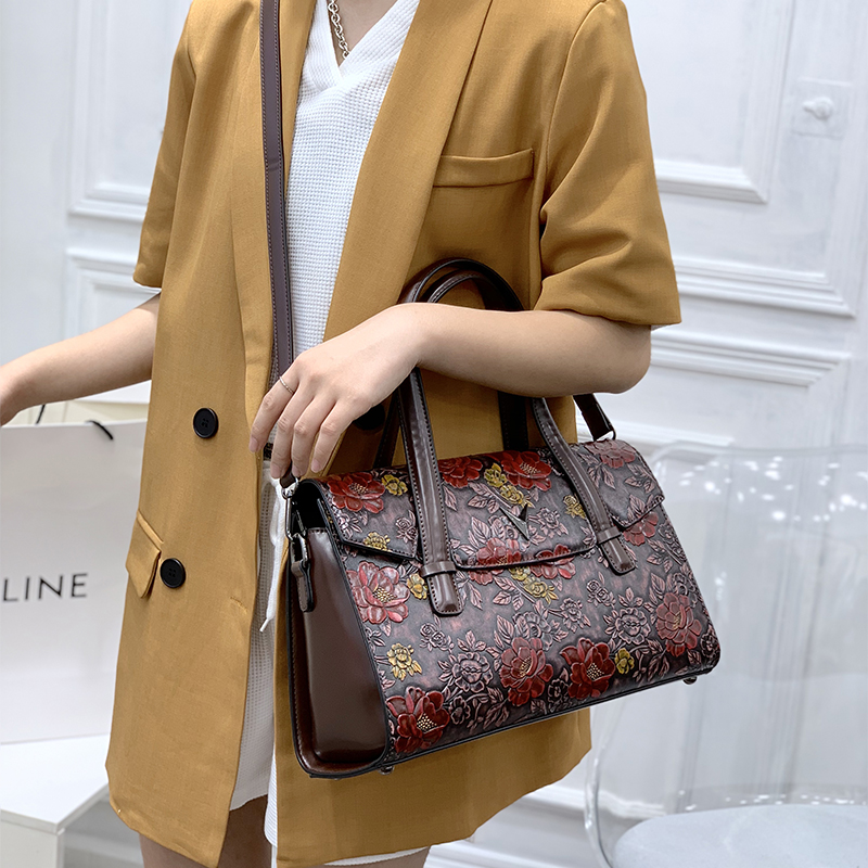 Vintage 3D Embossed Floral Han - огляд і ціна Luxury Bags Vegan Leather