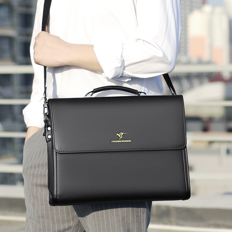 Leather Luxury Briefcases For  - огляд і ціна Luxury Bags Coach