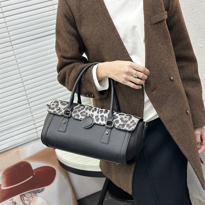 Vintage Leopard Print Patchwor - огляд і ціна Luxury Bags Vegan Leather