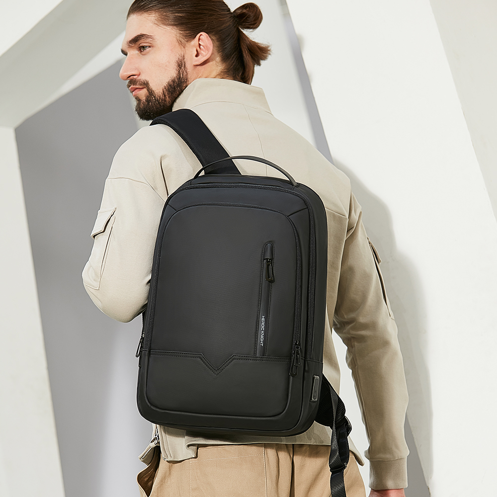 Heroic Knight Slim Man Laptop  - огляд і ціна Luxury Bags Coach
